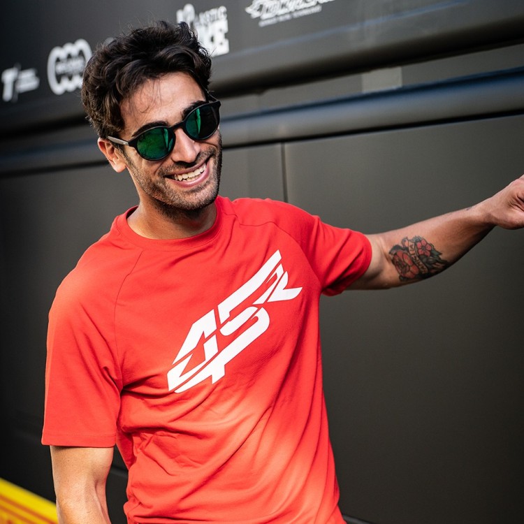 4SR triko Crack Red & jezdec WorldSSP Raffaele De Rosa