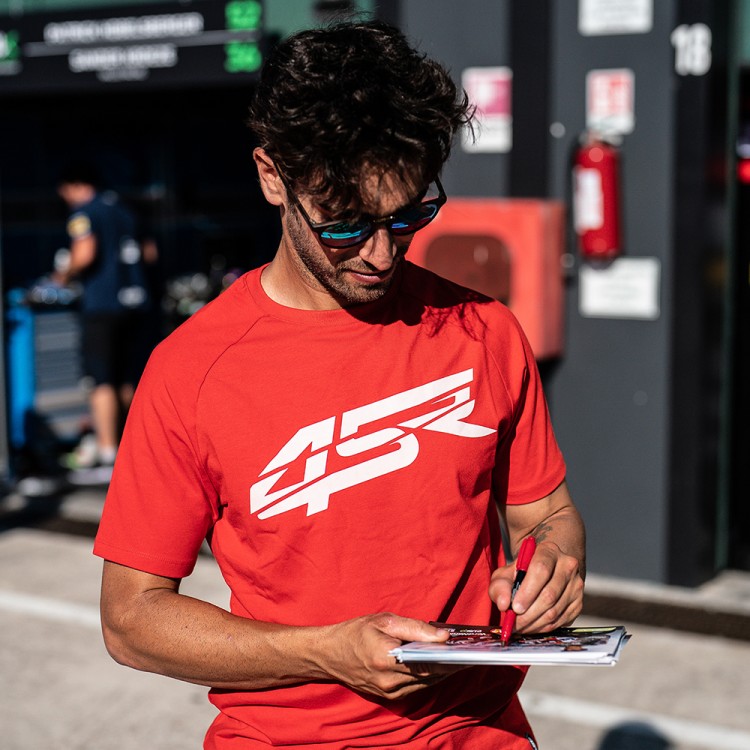 4SR triko Crack Red & jezdec WorldSSP Raffaele De Rosa