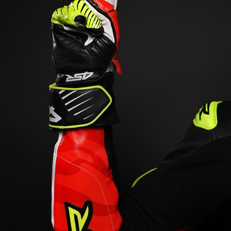 4SR kombinéza Racing Inferno AR - rukáv logo