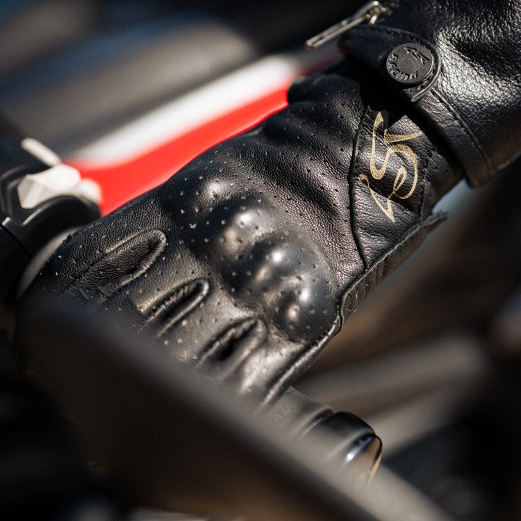 4SR dámské, perforované rukavice Monster Lady Evo