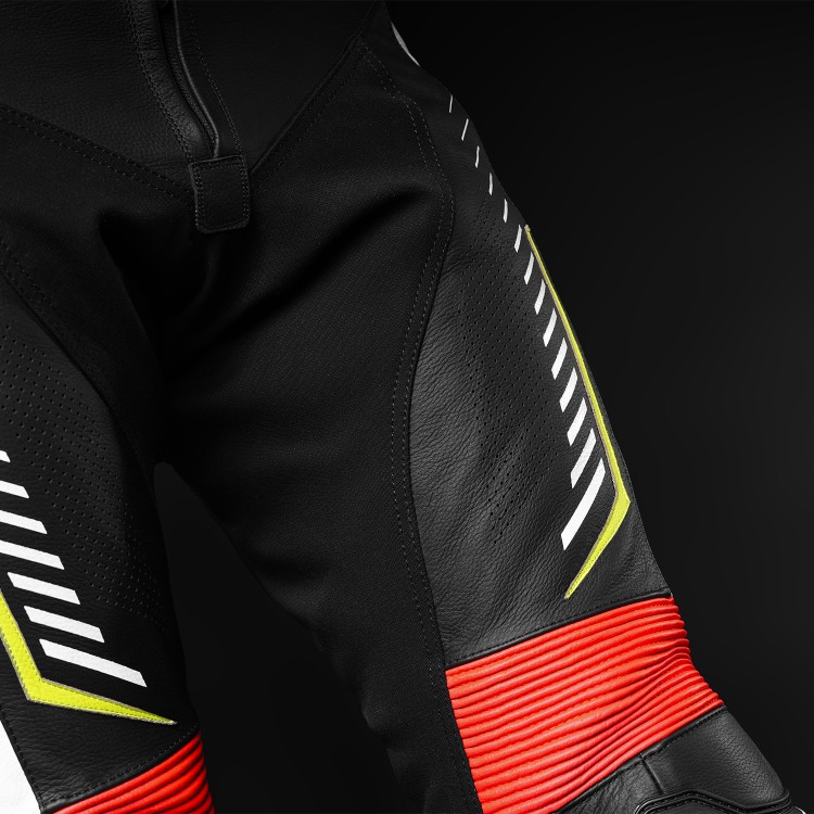 TR 3 Evo NEON - perforace