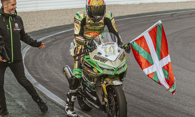 Iñigo Iglesias #58 – 2023 IDM Supersport 300 Champion 16